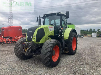 Tracteur agricole CLAAS Axion 810