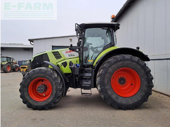 Tracteur agricole CLAAS Axion 870