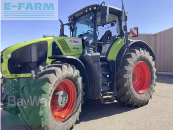 Tracteur agricole CLAAS Axion 930