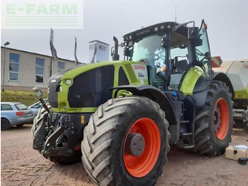 Tracteur agricole CLAAS Axion 950