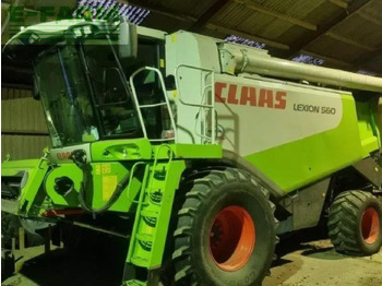 Moissonneuse-batteuse CLAAS Lexion