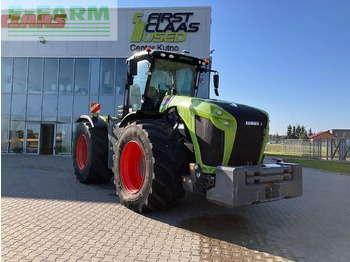 Tracteur agricole CLAAS Xerion 5000