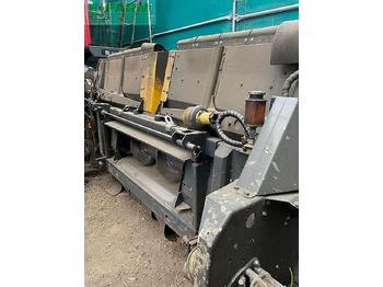 Accessoire aux ensileuses