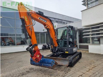 Mini pelle DOOSAN DX55