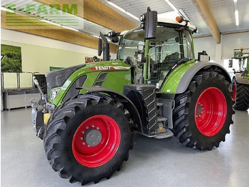 Tracteur agricole FENDT 724 Vario