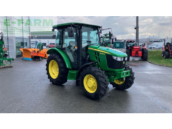 Tracteur agricole John Deere 5058e: photos 2
