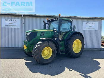 Tracteur agricole JOHN DEERE 6215R