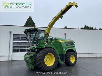 Ensileuse JOHN DEERE 8400