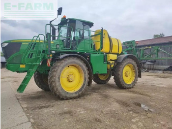 Pulvérisateur traîné JOHN DEERE
