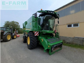 Moissonneuse-batteuse JOHN DEERE S680