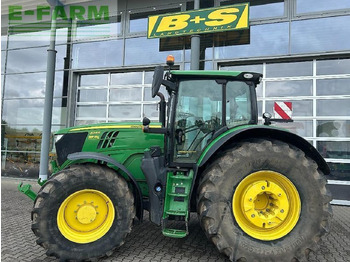 Tracteur agricole JOHN DEERE 6215R