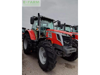 Tracteur agricole MASSEY FERGUSON 100 series