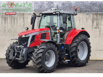 Tracteur agricole MASSEY FERGUSON 100 series