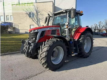 Tracteur agricole MASSEY FERGUSON 100 series