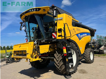 Moissonneuse-batteuse NEW HOLLAND CX series