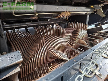 Presse à balles cubiques New Holland bb 9070: photos 5 Presse à balles cubiques New Holland bb 9070: photos 5