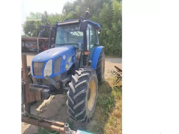 Tracteur agricole NEW HOLLAND T5000