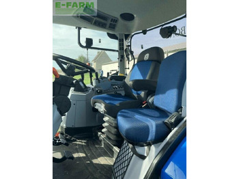 Tracteur agricole New Holland t6.145: photos 5