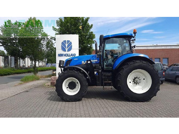 Tracteur agricole NEW HOLLAND T7.220