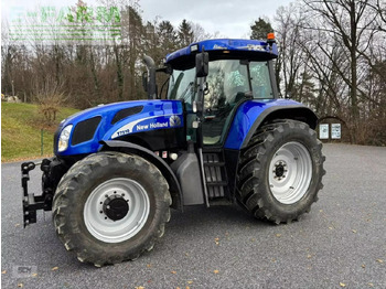 Tracteur agricole NEW HOLLAND T7000