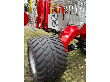 Faneuse Pöttinger top 1252 c: photos 5 Faneuse Pöttinger top 1252 c: photos 5