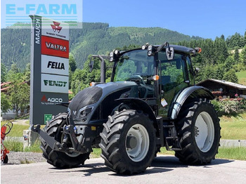 Tracteur agricole VALTRA A104