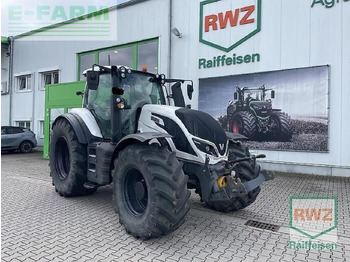 Tracteur agricole VALTRA T234