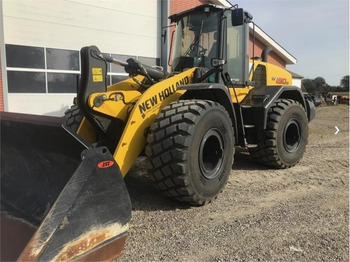 Chargeuse sur pneus New Holland W190D: photos 3 Chargeuse sur pneus New Holland W190D: photos 3