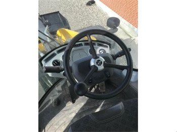 Chargeuse sur pneus New Holland W190D: photos 5 Chargeuse sur pneus New Holland W190D: photos 5