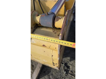 Pièces de rechange MAMMUT 145 cm Siloblockzanke mit Euro Aufnahme: photos 4 Pièces de rechange MAMMUT 145 cm Siloblockzanke mit Euro Aufnahme: photos 4