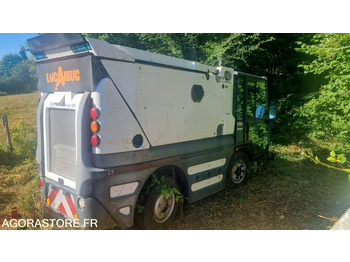 Balayeuse de voirie SCHMIDT