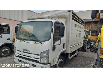 Camion bétaillère ISUZU