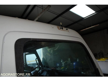 Camion Mitsubishi Fuso Bluetec 5: photos 2