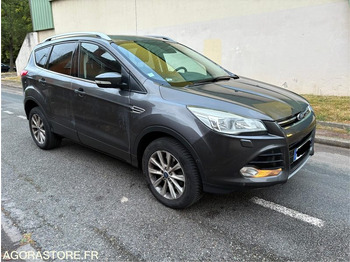 Voiture Ford Kuga 2.0l Tdci Powershift 4x4 - 2016 - 270 000km: photos 4