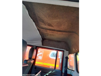 SUV Land rover Défender TDI 130 Pick-up incendie: photos 4