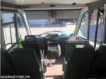 Minibus, Transport de personnes MINI-BUS MERCEDES VARIO - 127178 kms - 2000: photos 4