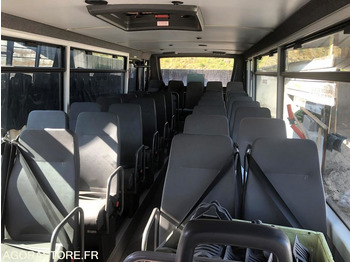 Minibus, Transport de personnes MINI-BUS MERCEDES VARIO - 127178 kms - 2000: photos 3