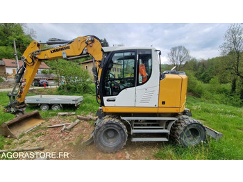 Pelle LIEBHERR A 912