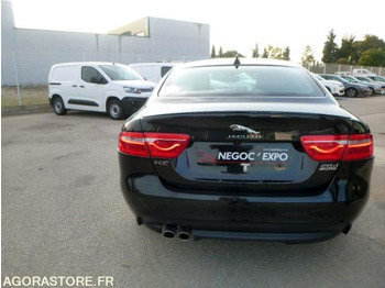Voiture PRIX TTC 0% TVA - JAGUAR XE 2.0 180CV R SPORT AWD - 2016 - 160 000km: photos 4