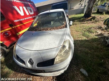 Voiture RENAULT