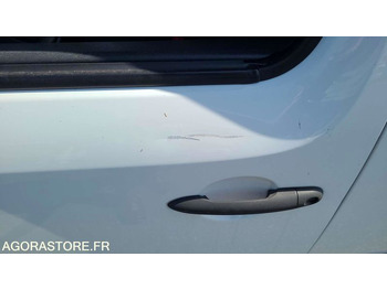 Fourgonnette RENAULT KANGOO - 2011 - 81107KM - BV-627-ML: photos 5 Fourgonnette RENAULT KANGOO - 2011 - 81107KM - BV-627-ML: photos 5