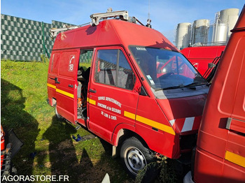 Fourgon utilitaire RENAULT Trafic