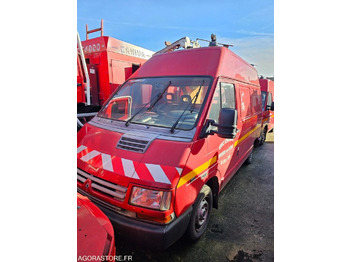 Fourgon utilitaire RENAULT Trafic