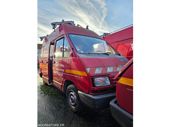 Fourgon utilitaire RENAULT Trafic