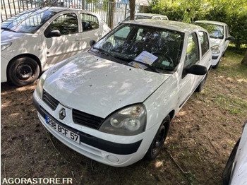 Voiture RENAULT