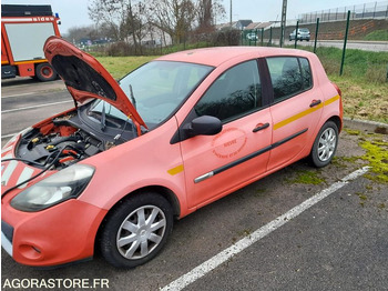 Voiture RENAULT