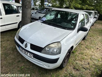Voiture RENAULT