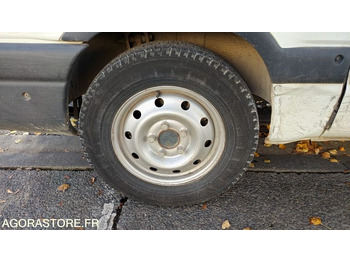 Fourgon utilitaire Renault Master - 2003 - 168021km: photos 3