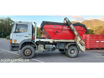 Camion MERCEDES-BENZ