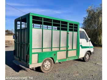 Véhicule utilitaire RENAULT Master